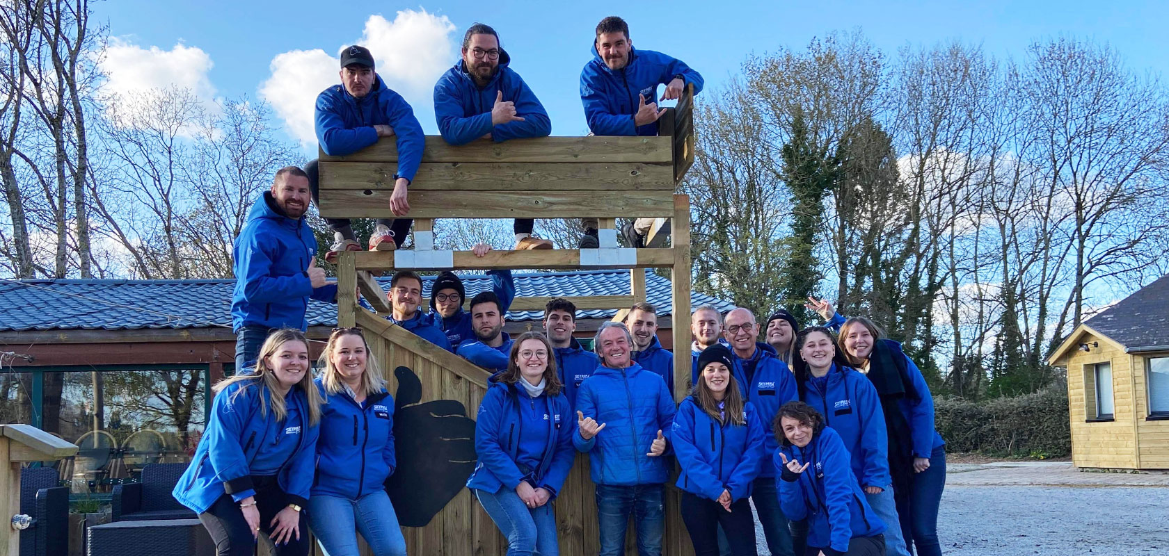 PAS JUSTE UN SIMPLE EMPLOI SAISONNIER ?